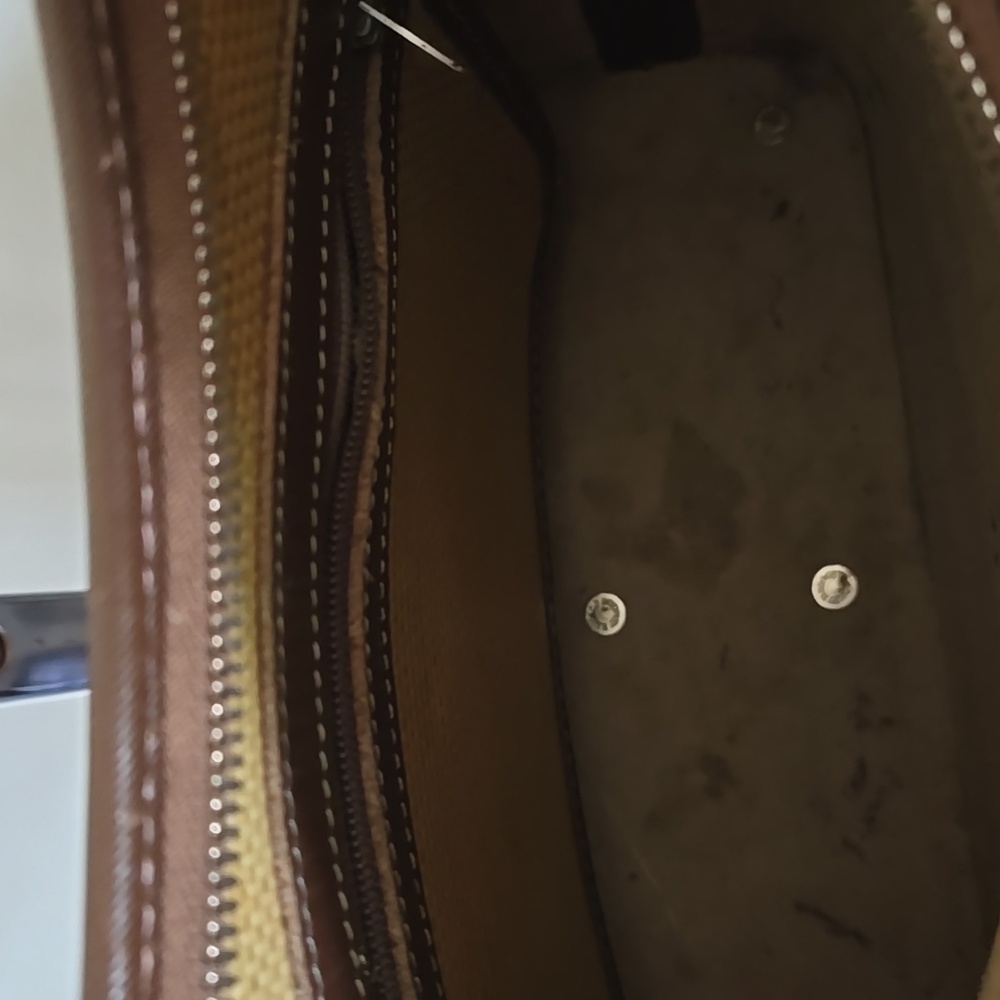 Dooney & Bourke Croc Shoulder Bag/Wallet - Picture 4 of 14